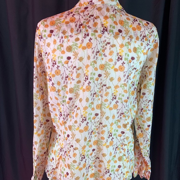 Old Navy cream and orange floral button down size XL - Picture 3 of 7